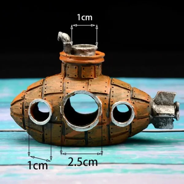 Resin Submarine Aquarium Ornament - Image 4